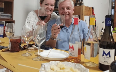 Lecce: Guided Tour & Wine Tasting by Rickshaw