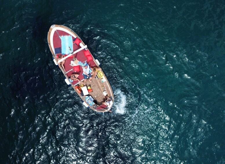 Full Day Around Island of Capri 6h tours