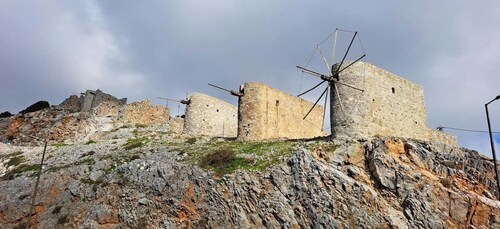 Small Group Guided Tour to Zeus Cave and Lasithi Plateau