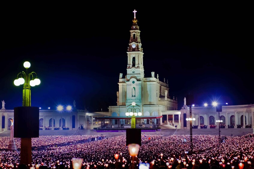 Picture 1 for Activity Night Trip to Fátima + Candlelight Procession