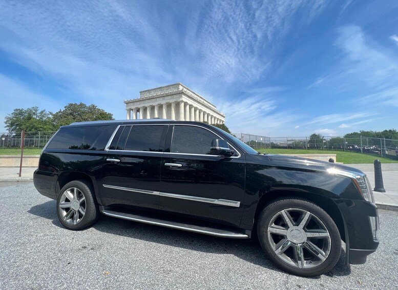 Picture 2 for Activity Washington DC: Private Tour with Luxury Vehicle