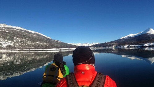 Ushuaia: Excursión de Invierno a Tierra del Fuego en Senderismo y Piragüism...