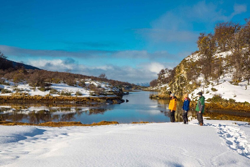 Picture 5 for Activity Ushuaia: Winter Tierra del Fuego Hiking and Canoeing Tour
