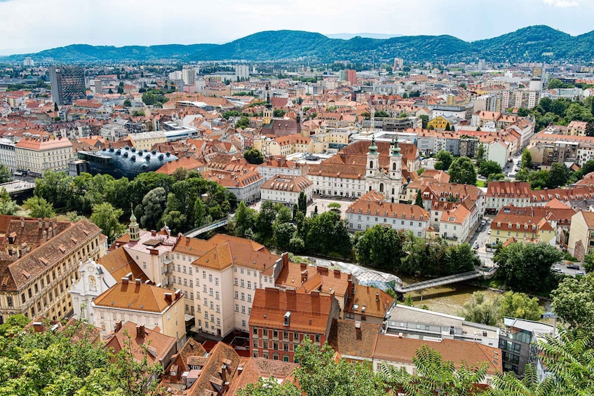 Picture 4 for Activity Graz: Express Walk with a Local in 60 minutes