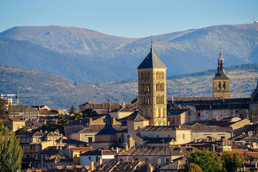 Picture 3 for Activity Segovia - Old Town tour including Castle visit