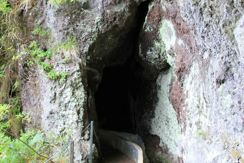 Picture 1 for Activity Ribeiro Frio - Portela - Levada do Furado
