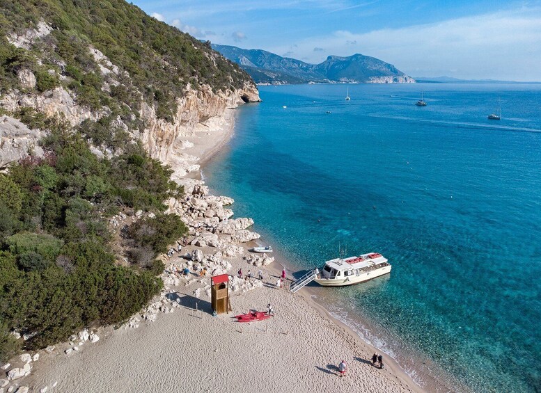 Picture 4 for Activity Cala Gonone: Guided Boat Tour to Cala Luna Beach