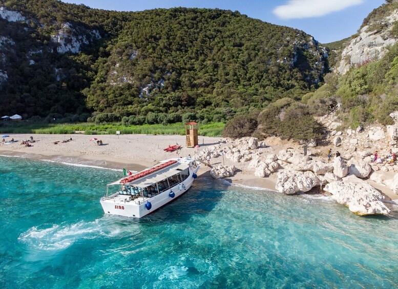 Picture 6 for Activity Cala Gonone: Guided Boat Tour to Cala Luna Beach