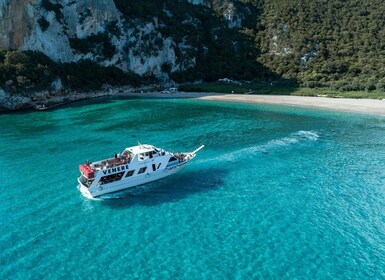 Cala Gonone : Bateau guidé excursion à la plage de Cala Luna