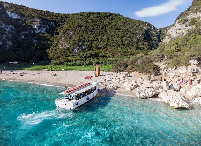 Picture 6 for Activity Cala Gonone: Guided Boat Tour to Cala Luna Beach