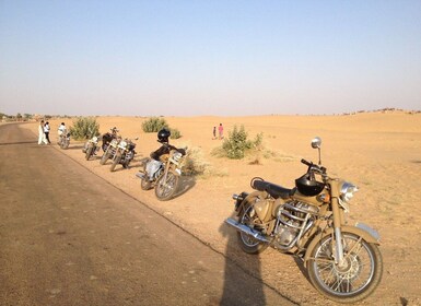 5 jours de moto excursion de Jaipur, Ranthambor et Pushkar.