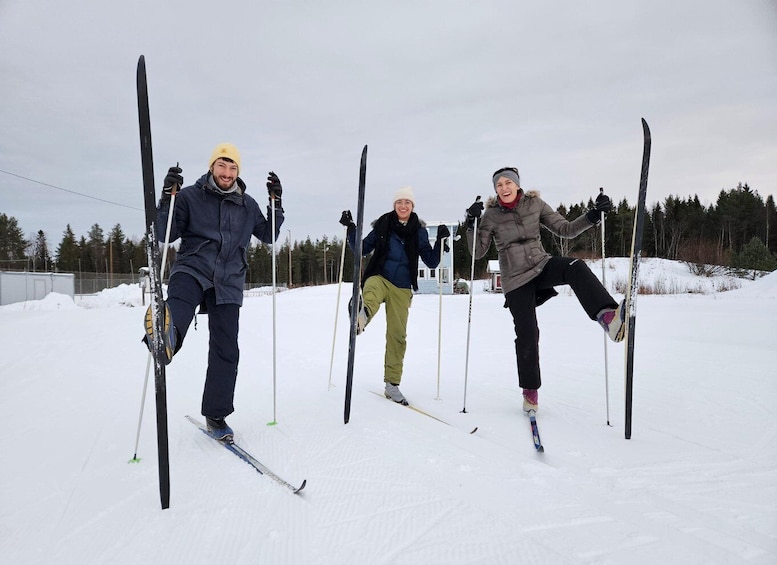 Ski or Snowshoe rental in Sea Lapland