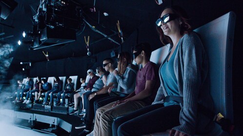 San Francisco: Flyer Theatre, 7D Ride i Laser Maze Combo