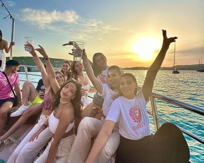 Mellieħa: Party Boat to Blue Lagoon and Comino with Open Bar