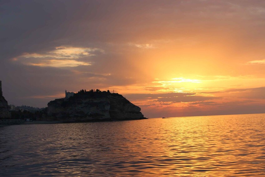 Picture 2 for Activity Sunset aperitif with Tropea snorkeling max.2 pax