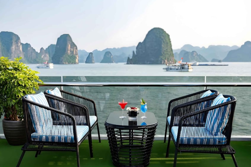 Picture 3 for Activity Ha Long Bay Luxury Tour Swimming Pool 7.5 Hour Itinerary
