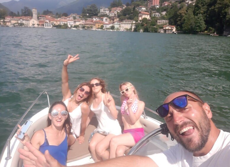 Picture 1 for Activity One Hour Boat Tour Departure Como with Private Captain