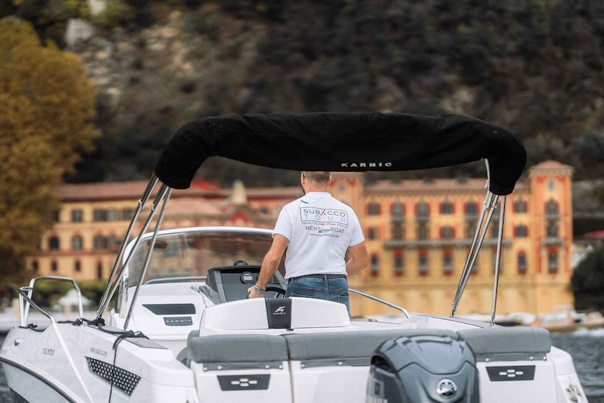 Picture 28 for Activity One Hour Boat Tour Departure Como with Private Captain
