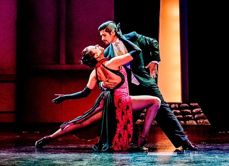 Tango Porteño VIP: Gourmet Dinner+Show+Transfer Free