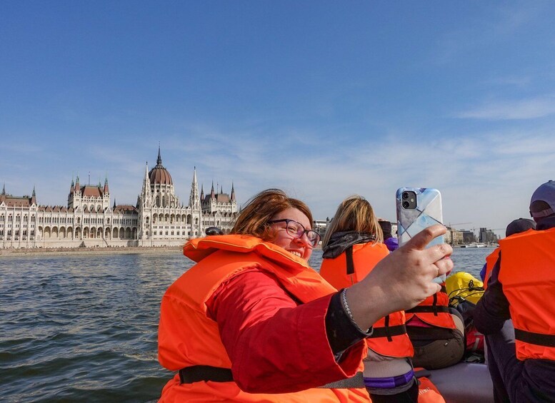 Picture 5 for Activity Sunset Danube River Rafting Cruise in Budapest + Drink