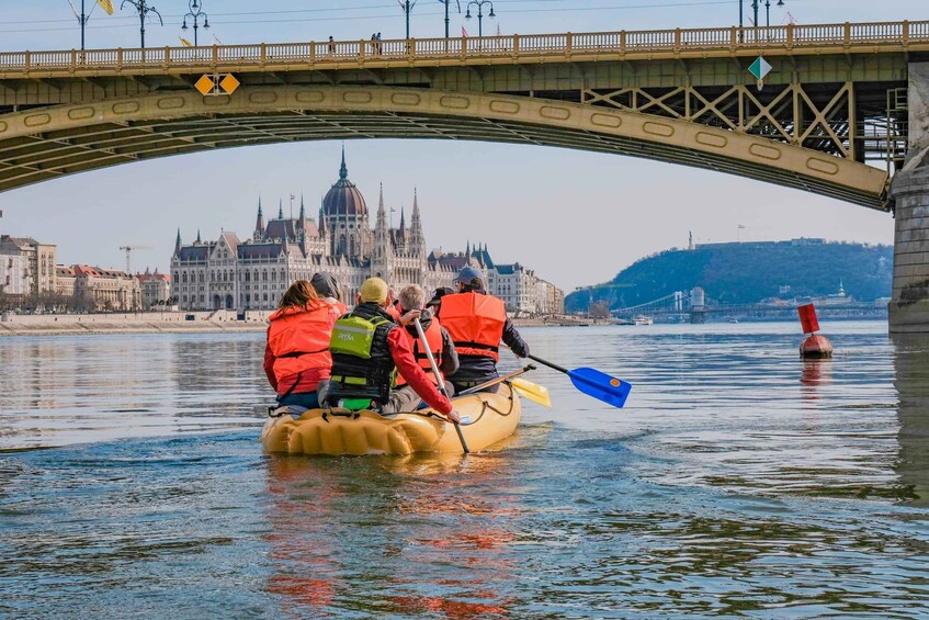 Picture 1 for Activity Sunset Danube River Rafting Cruise in Budapest + Drink