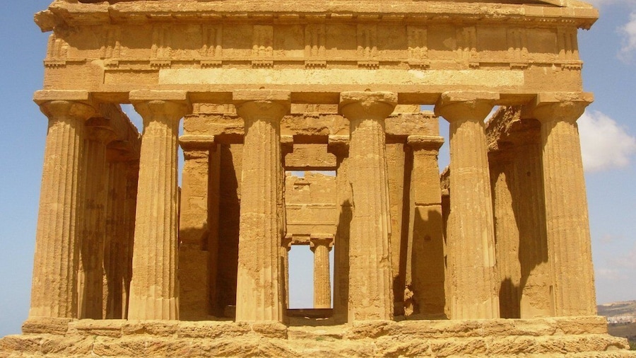 From Taormina: Valley of The Temples & Piazza Armerina Tour