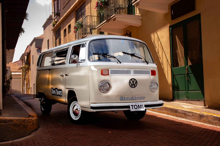 Picture 5 for Activity Panama City: City Highlights Tour in a VW Safari Classic Car