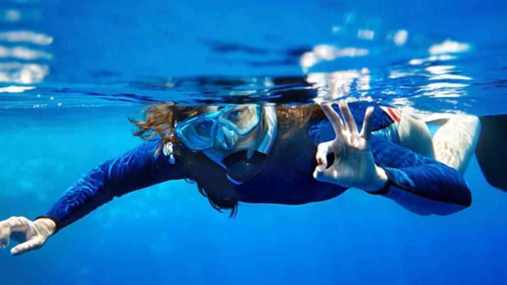 Sesimbra: Snorkeling in the Ocean