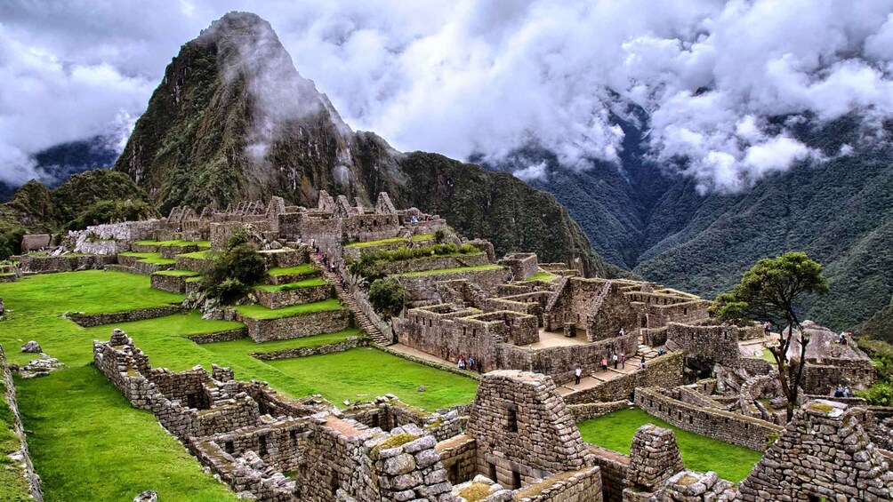 Picture 1 for Activity Guided Tour of Machupicchu: Private and Flexible 3 hours