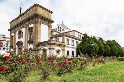 Ferrol: Private Walking Tour with Beer or Wine