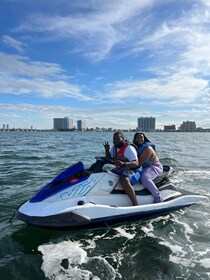 Miami: Jet Ski Rental and Boat Ride