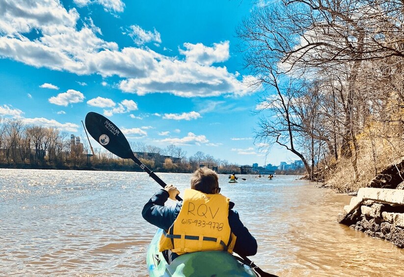 Nashville: Downtown Kayak Rental with Shuttle