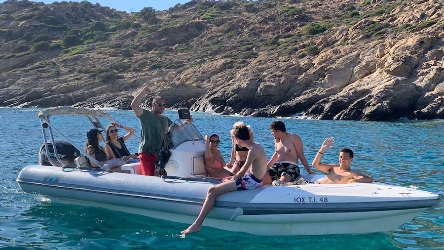 Ios: Early Morning Boat Cruise from Mylopotas