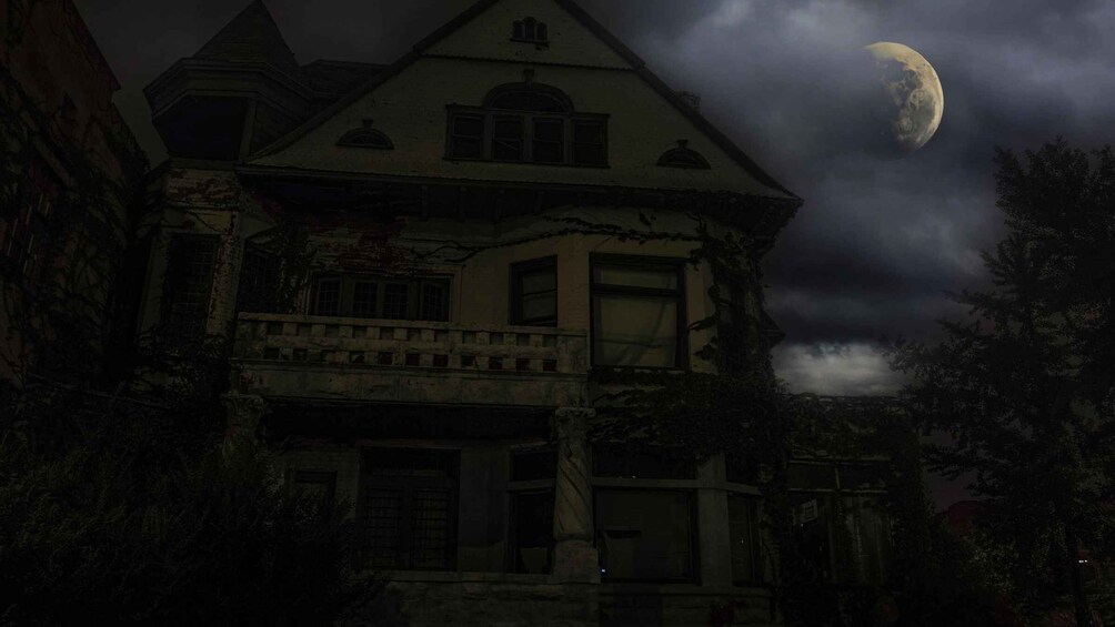 Picture 18 for Activity Detroit: Ghosts and Spirits Haunted Walking Tour