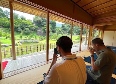 Kanazawa: Samurai, Matcha, Gardens and Geisha Full-Day Tour