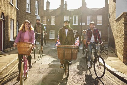 Gin Safari: Boozy London History on Two Wheels