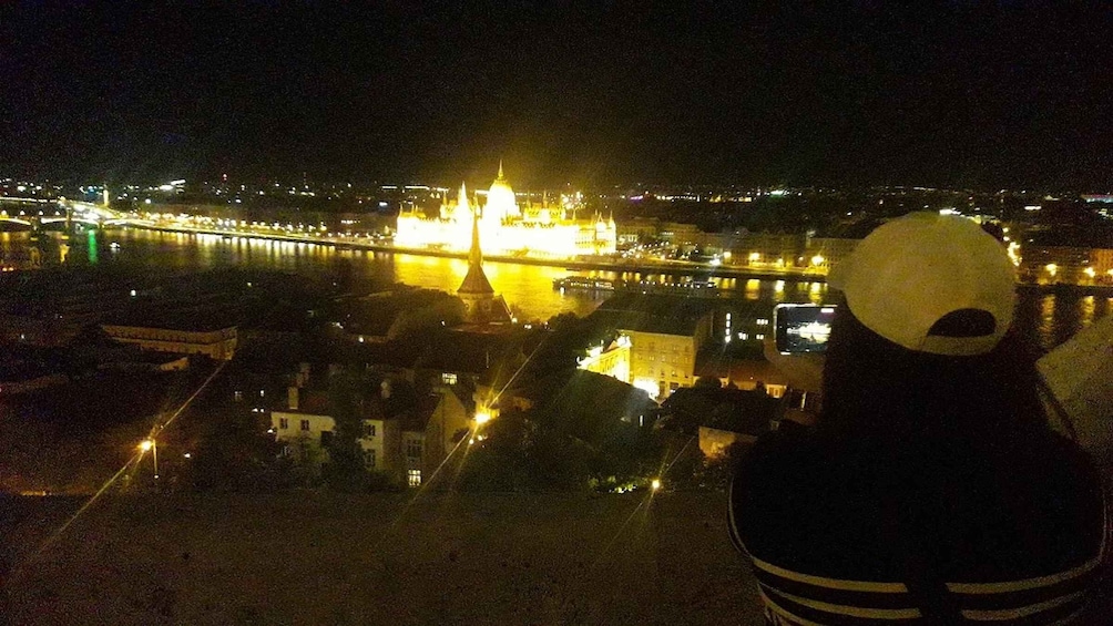 Picture 5 for Activity Budapest: Evening Castle Hill Tour with Fishermen's Bastion
