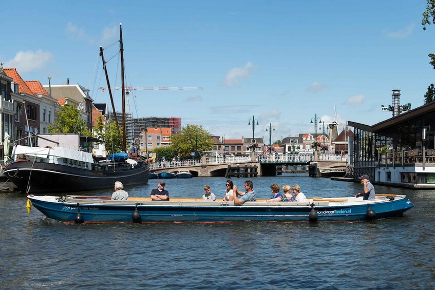 Picture 7 for Activity Leiden: Guided City Canal Cruise