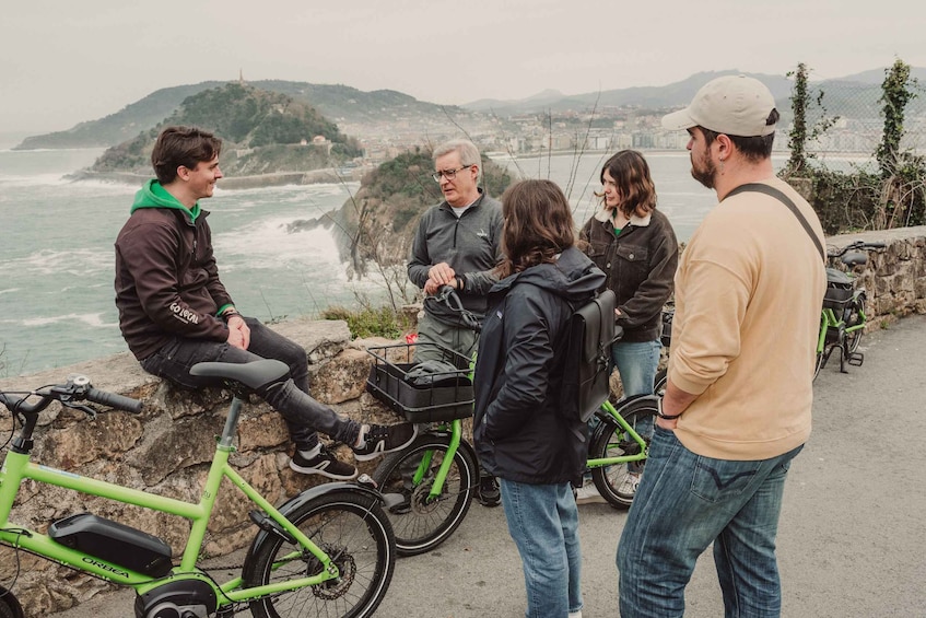 Picture 1 for Activity San Sebastian: Guided E-Bike Tour