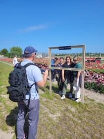 Desde Lisse: tour en bicicleta de flores por Keukenhof en grupo pequeño