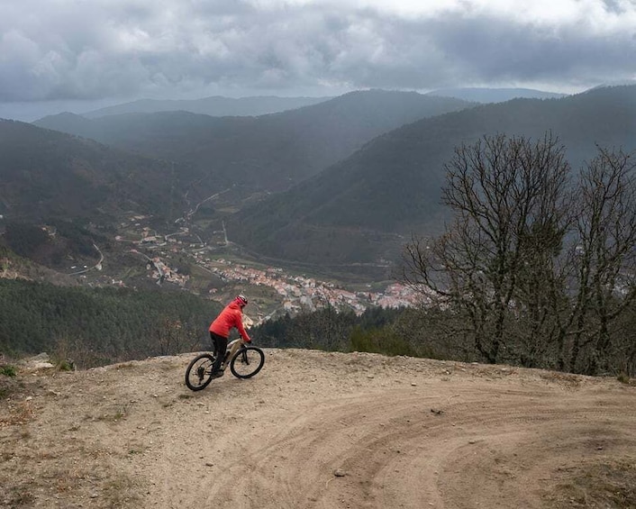 Picture 5 for Activity Serra da Estrela: Private E-Bike Tour with Observatory