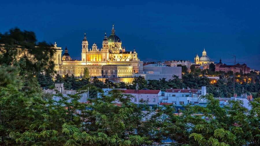 Madrid: Old Town Guided Walking Tour