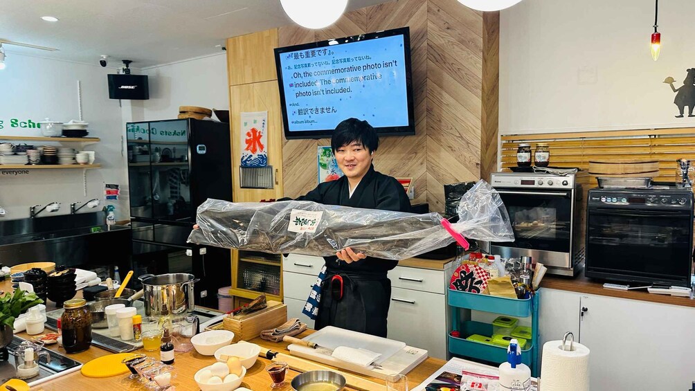 Picture 31 for Activity Kanazawa: Authentic Japanese & sushi cooking classes