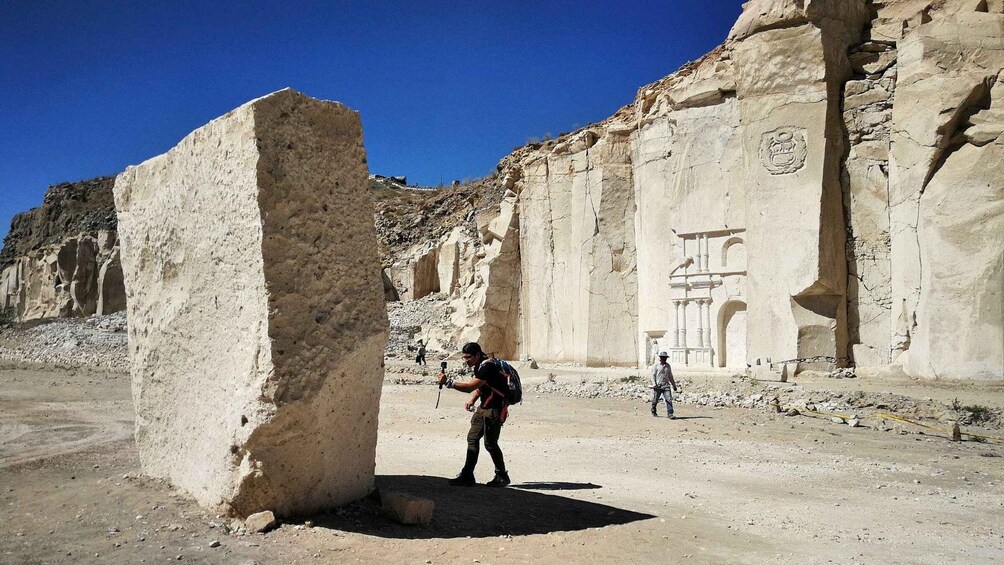 Picture 11 for Activity From Arequipa |Tour of the Sillar Route + Culebrillas Canyon