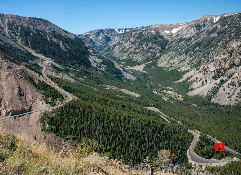 Picture 5 for Activity Beartooth Highway: Ultimate Scenic Driving Tour