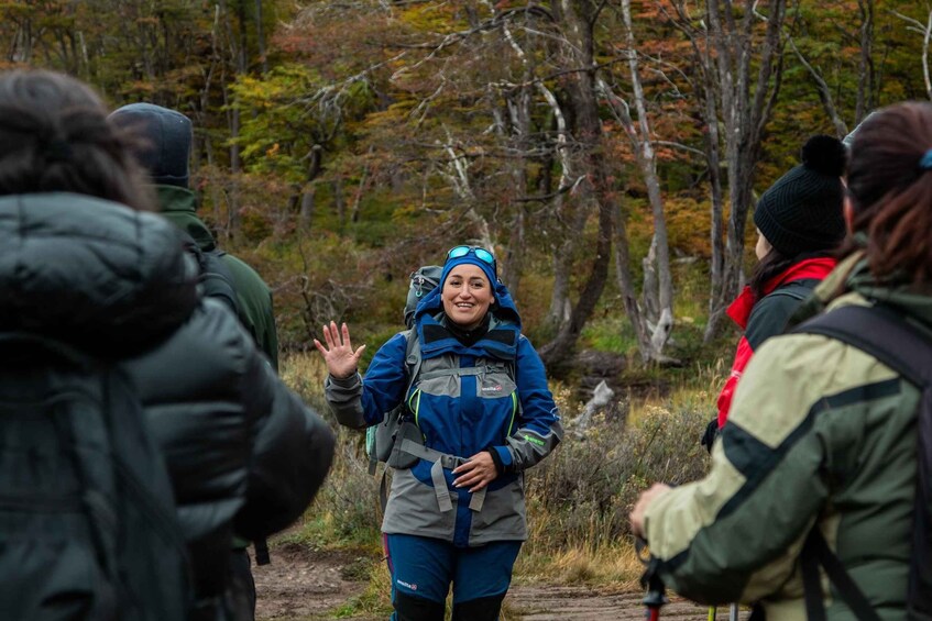 Picture 2 for Activity Ushuaia: Laguna Esmeralda Guided Trek with Picnic Lunch