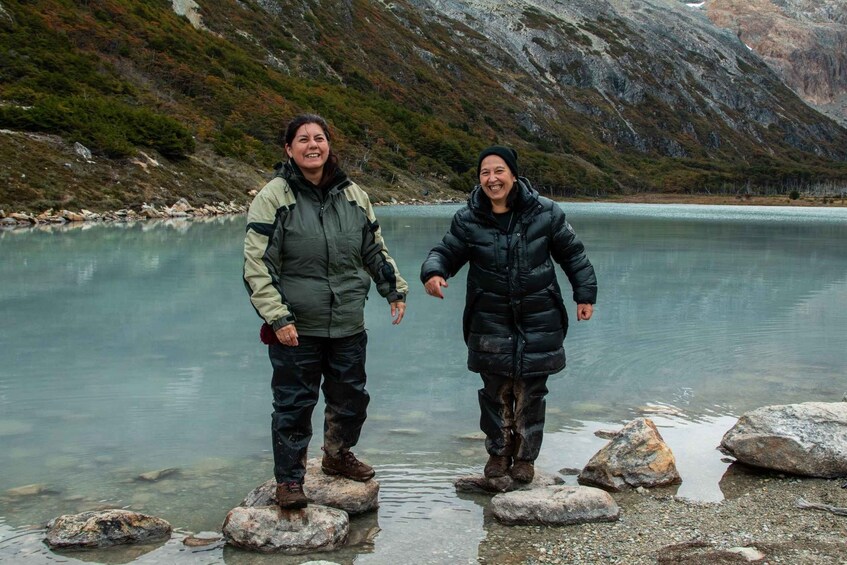 Picture 3 for Activity Ushuaia: Laguna Esmeralda Guided Trek with Picnic Lunch