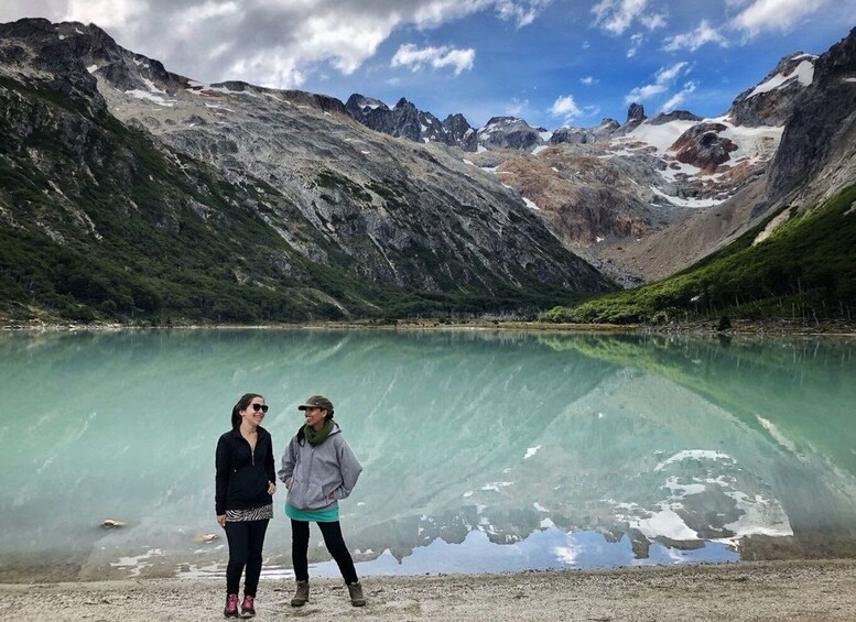 Picture 7 for Activity Ushuaia: Laguna Esmeralda Guided Trek with Picnic Lunch