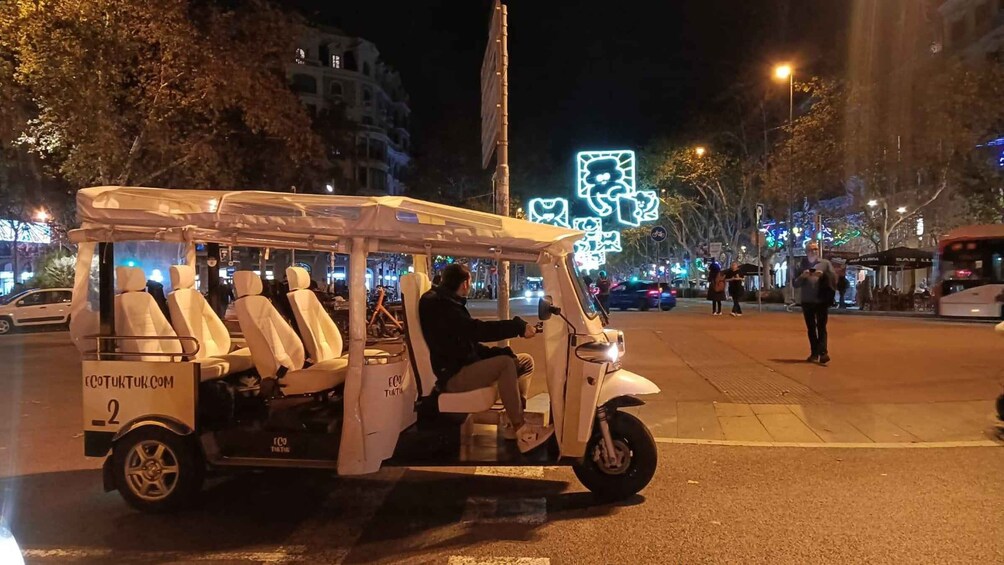 Picture 7 for Activity Barcelona: Private Christmas Lights Tour by Eco Tuk Tuk