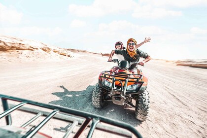 Marsa Alam: ATV Safari, Kamel, Sonnenuntergang, Show und BBQ Abendessen